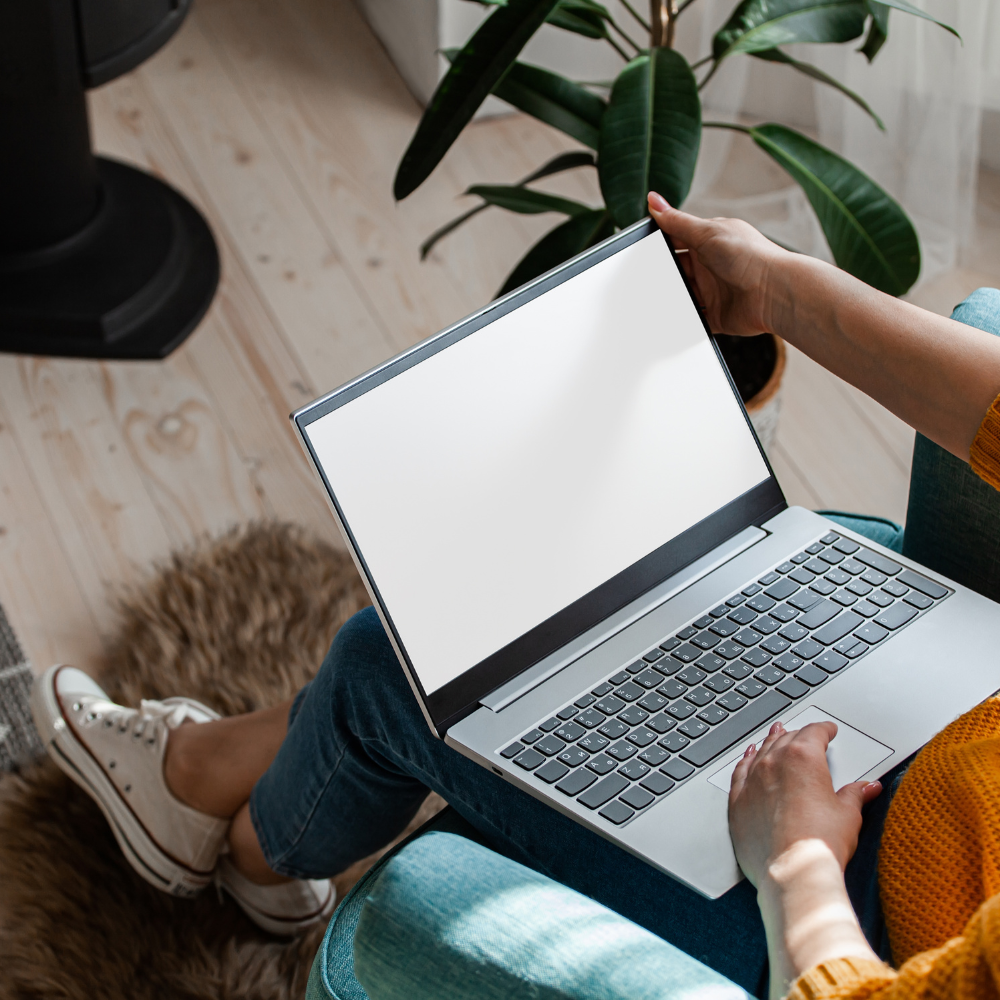 Opublikowano rozporządzenie w sprawie bonów na laptopy dla nauczycieli